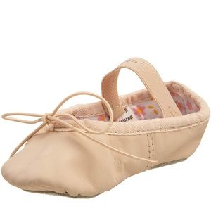 Capezio women’s ballet slipper new in box no tags 8.5